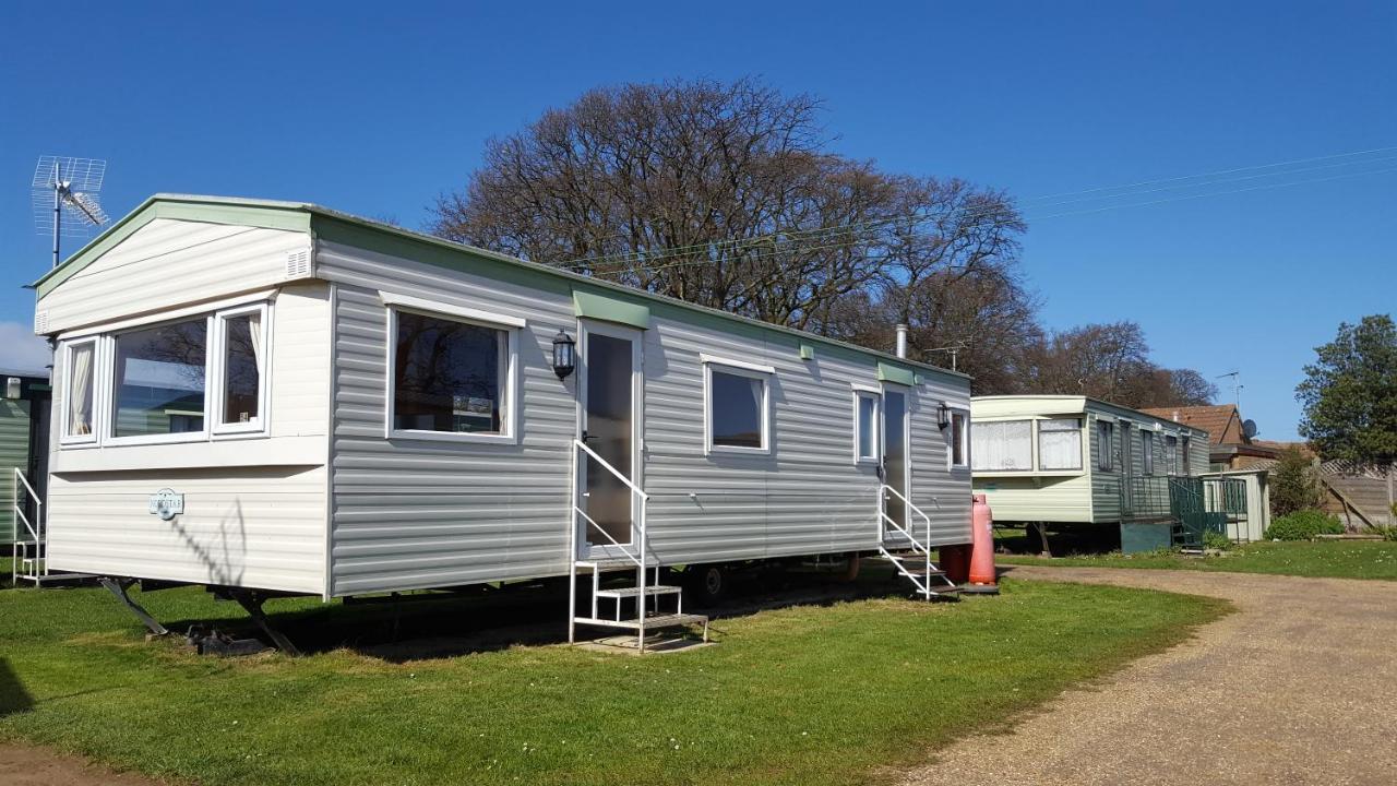 Avocet Holiday Van, Close To Beach - Pets Go Free Heacham Exterior foto
