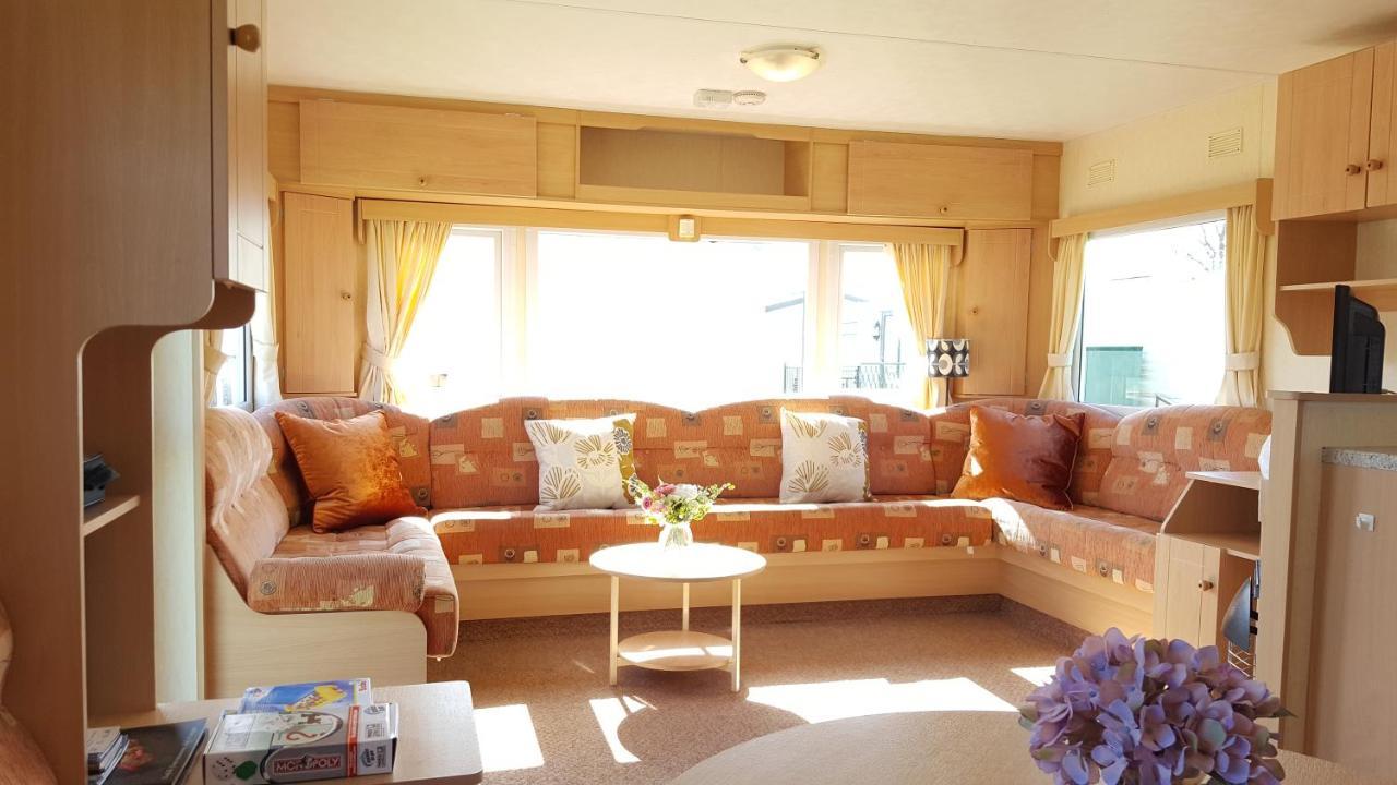 Avocet Holiday Van, Close To Beach - Pets Go Free Heacham Exterior foto